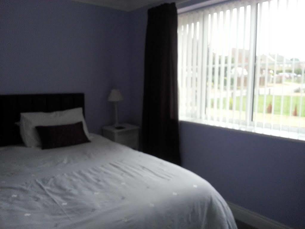Acer Lodge Bed & Breakfast Mundford Buitenkant foto