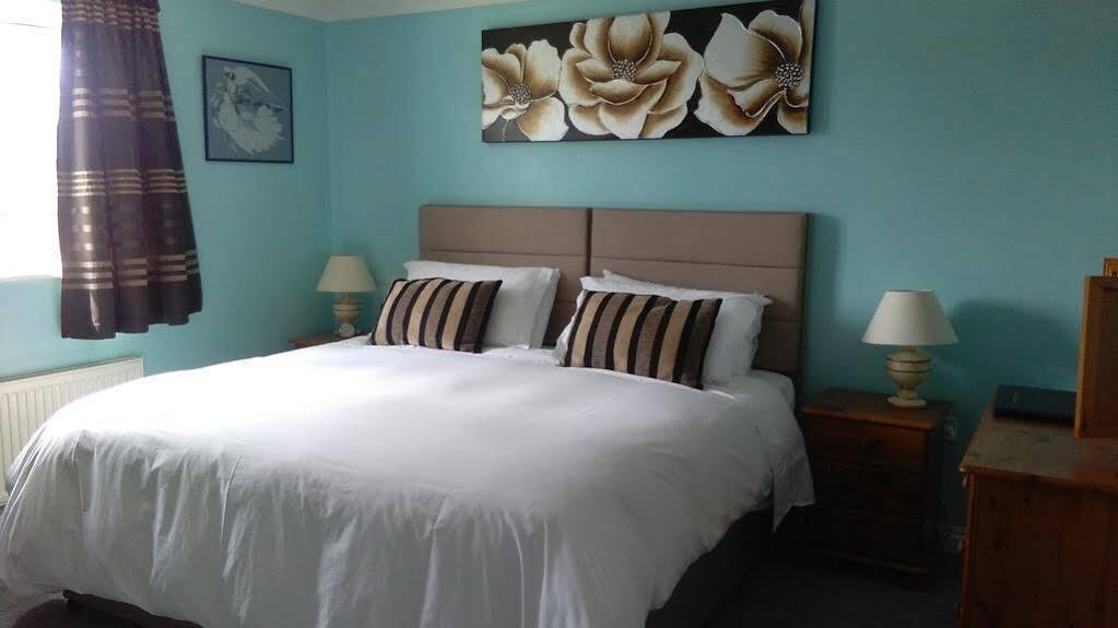 Acer Lodge Bed & Breakfast Mundford Buitenkant foto