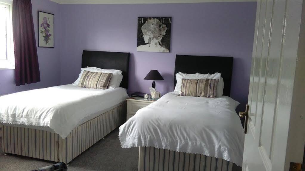 Acer Lodge Bed & Breakfast Mundford Buitenkant foto