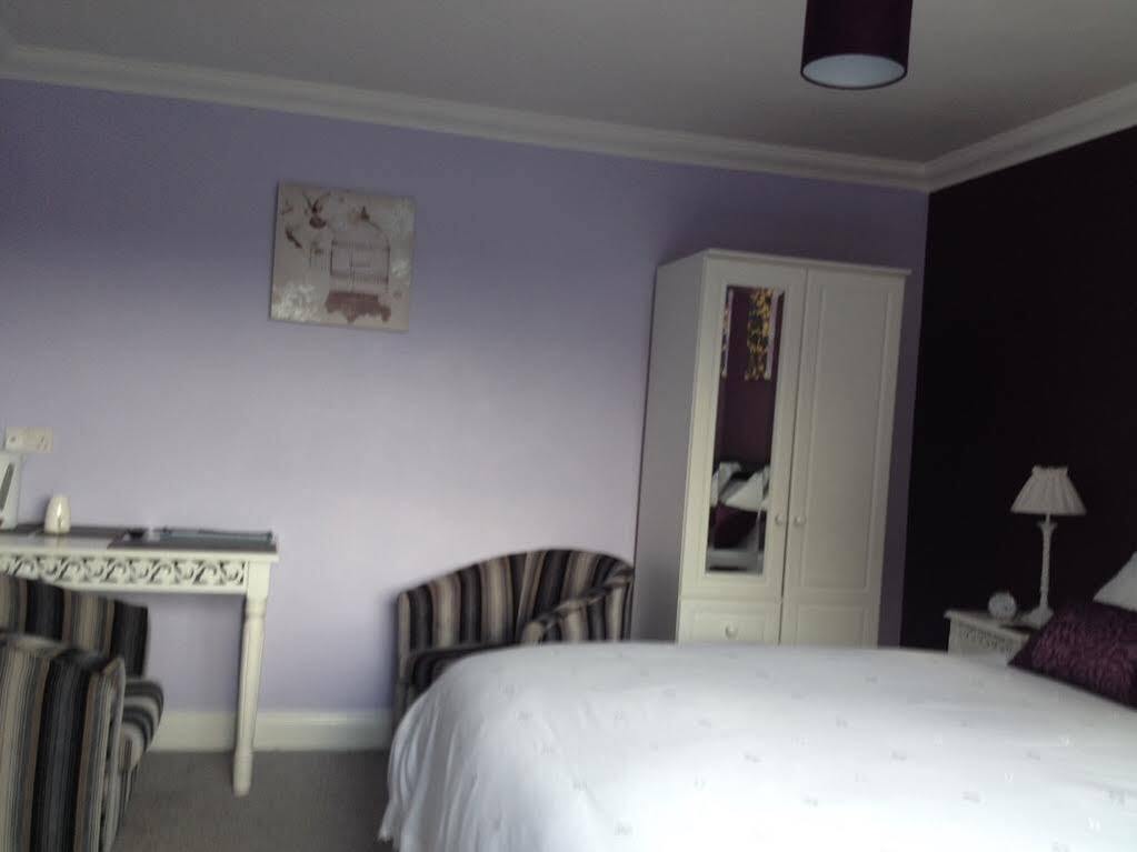 Acer Lodge Bed & Breakfast Mundford Buitenkant foto